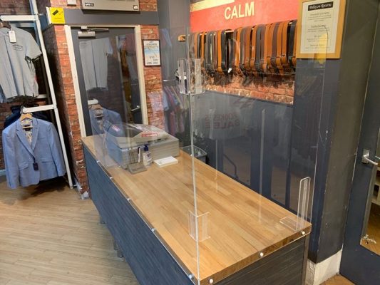 Covid-19 Acrylic Protective Screens - Cashier Desk 2
